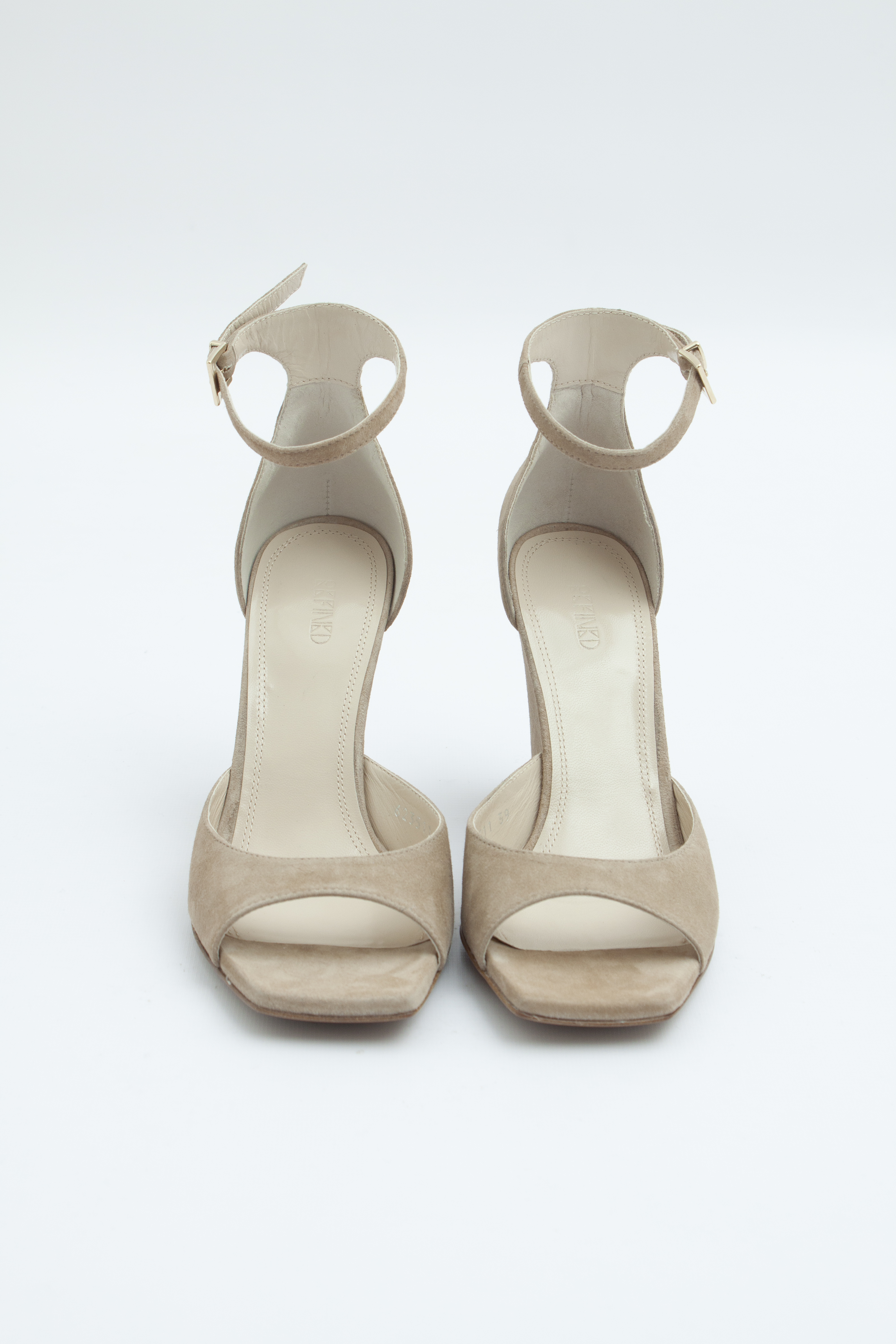 Босоножки с квадратным носом на прямой танкетке с открытым носом бежевая замша, фото 1