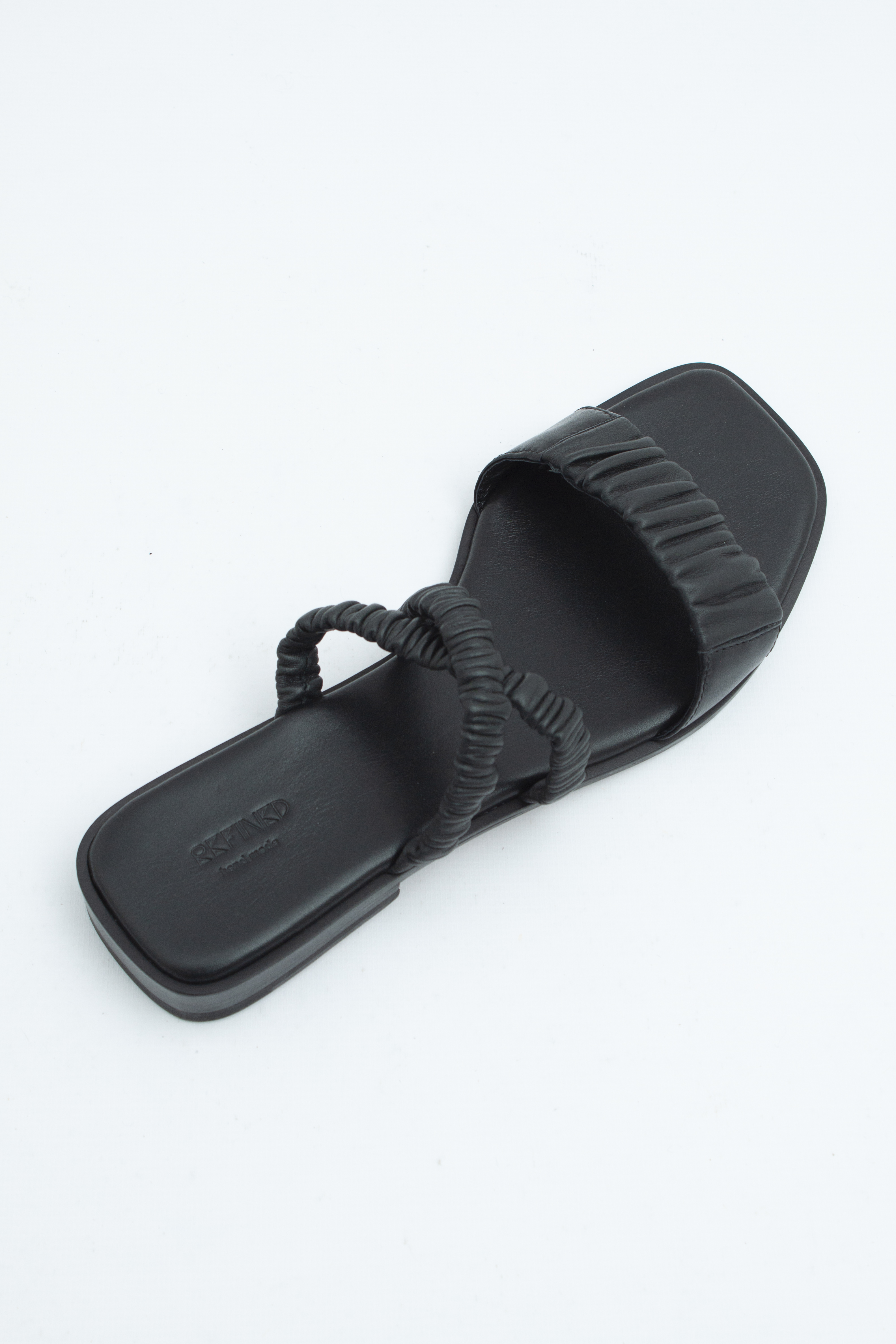 Сандалии с ремешками-резиночками черная кожа, фото 2