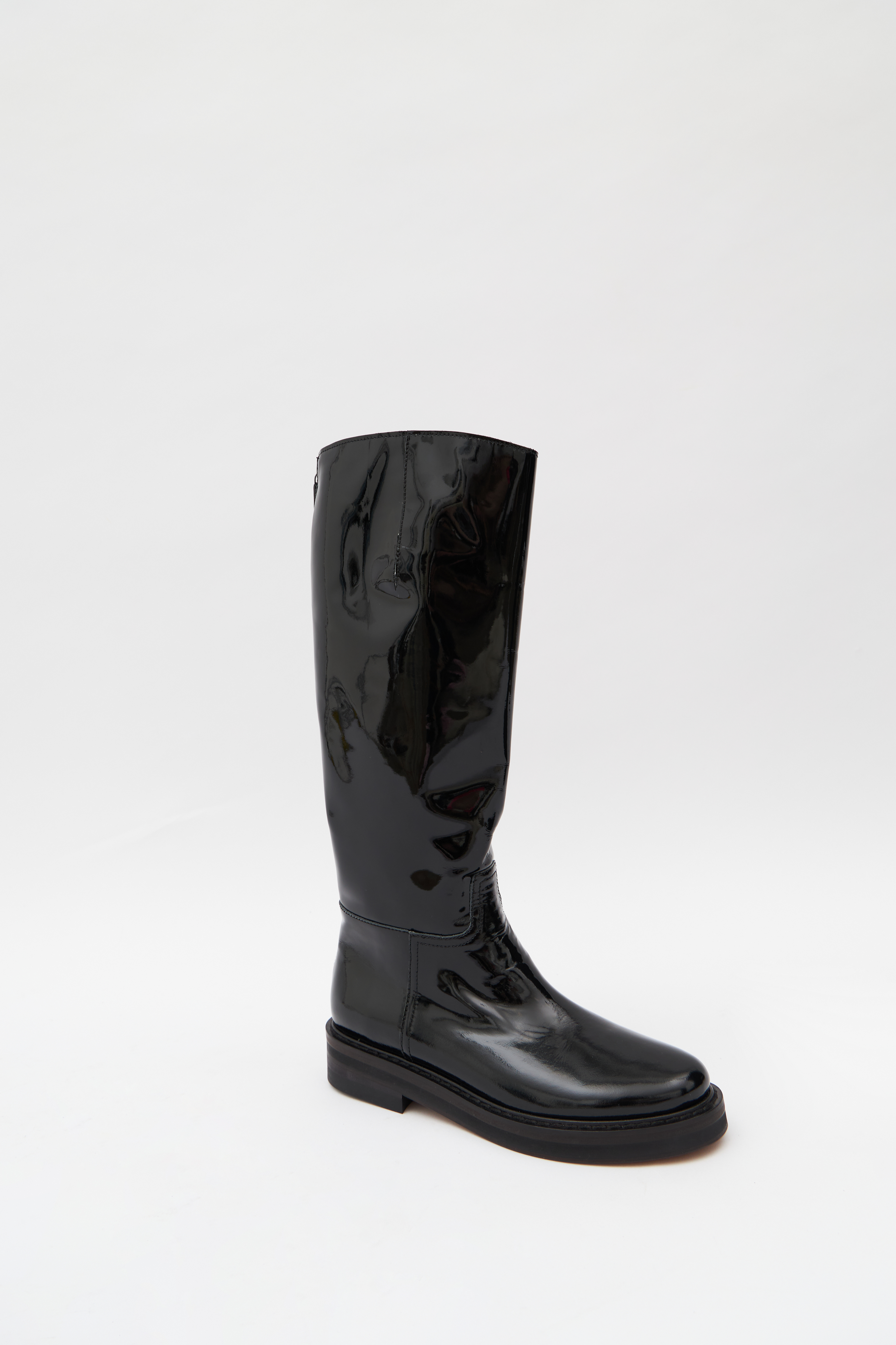 Сапоги-трубы черные (лак), фото 1