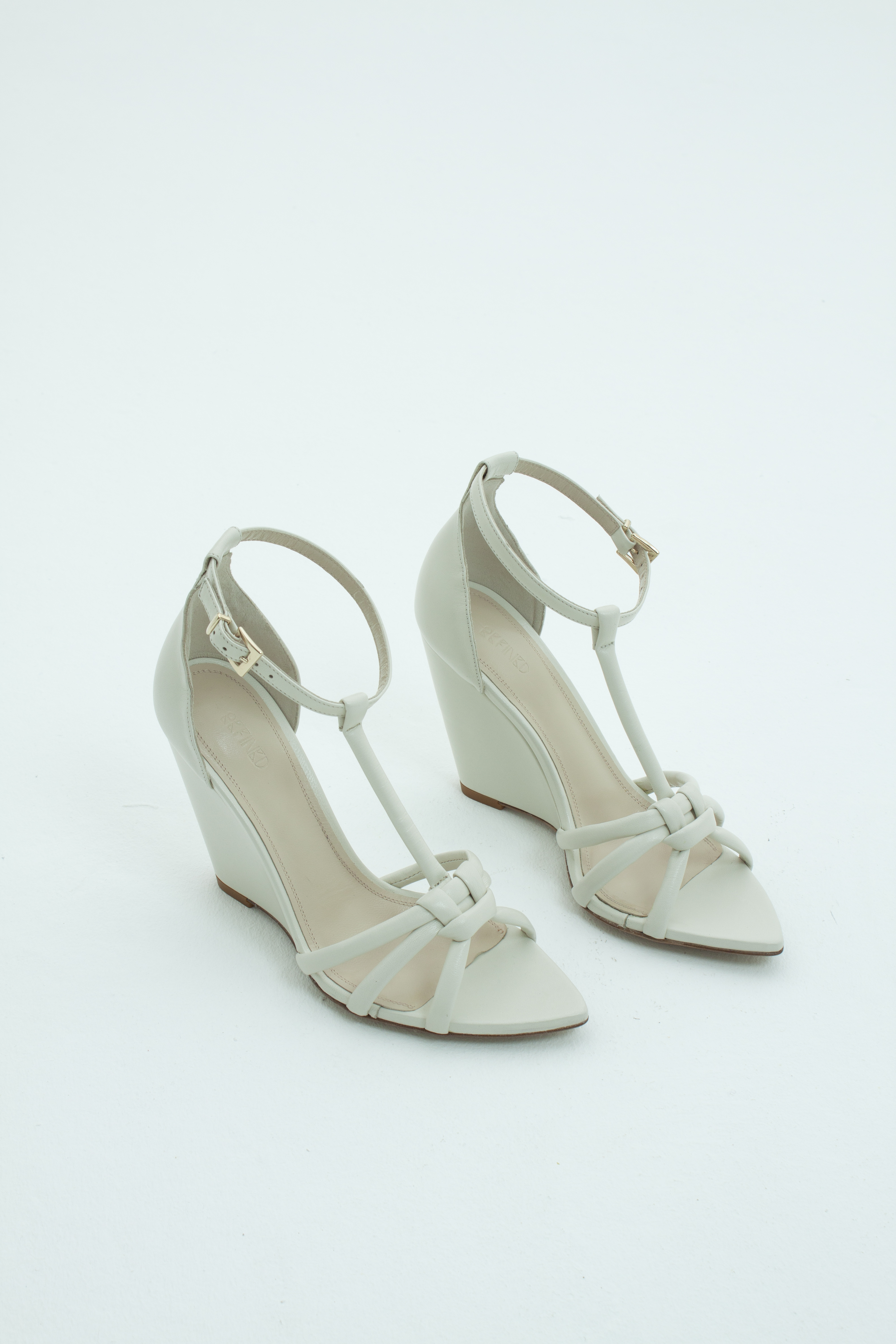 Босоножки на танкетке со жгутами молочная кожа, фото 2