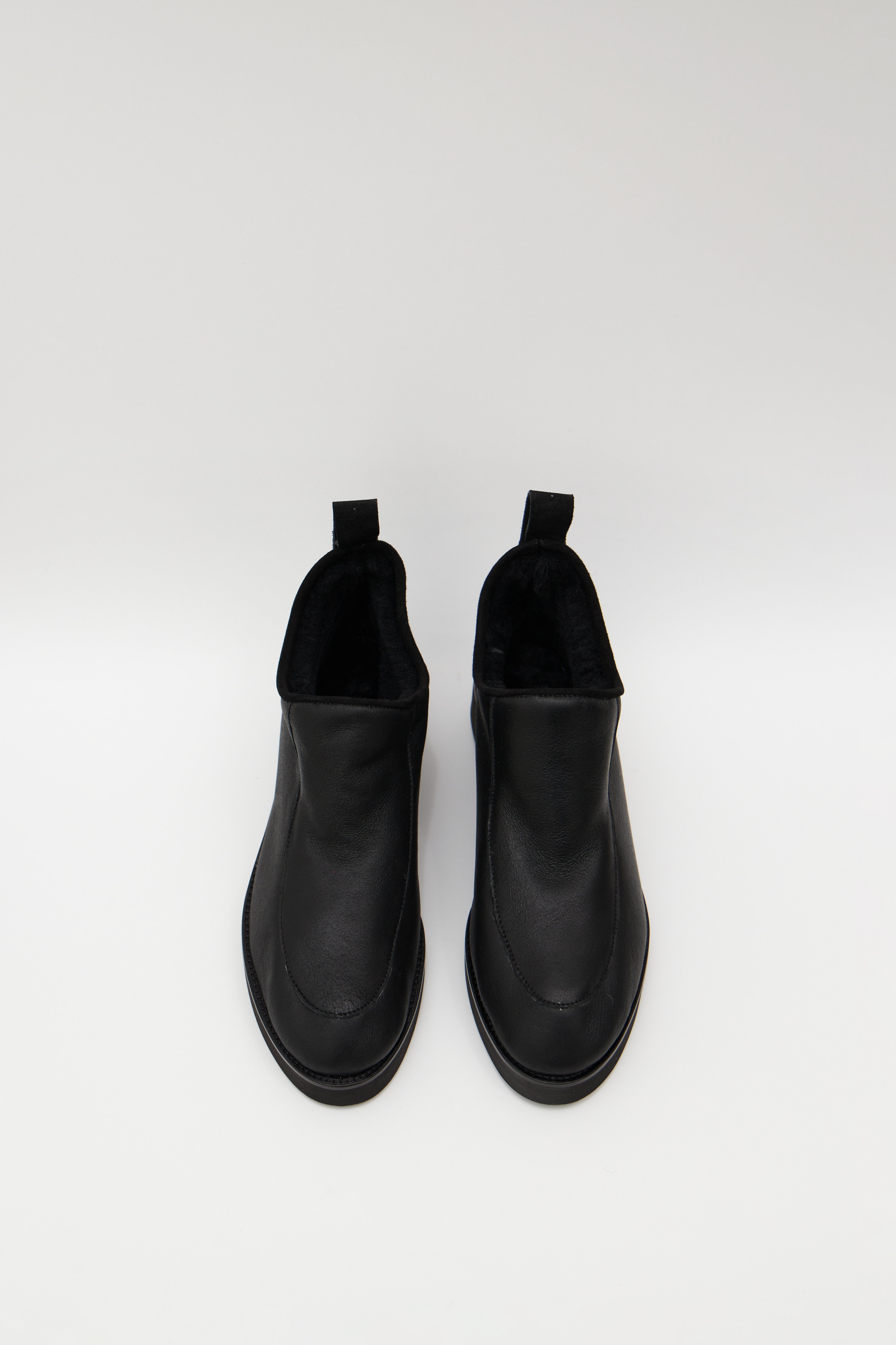 Ботинки из черной дубленки, фото 2