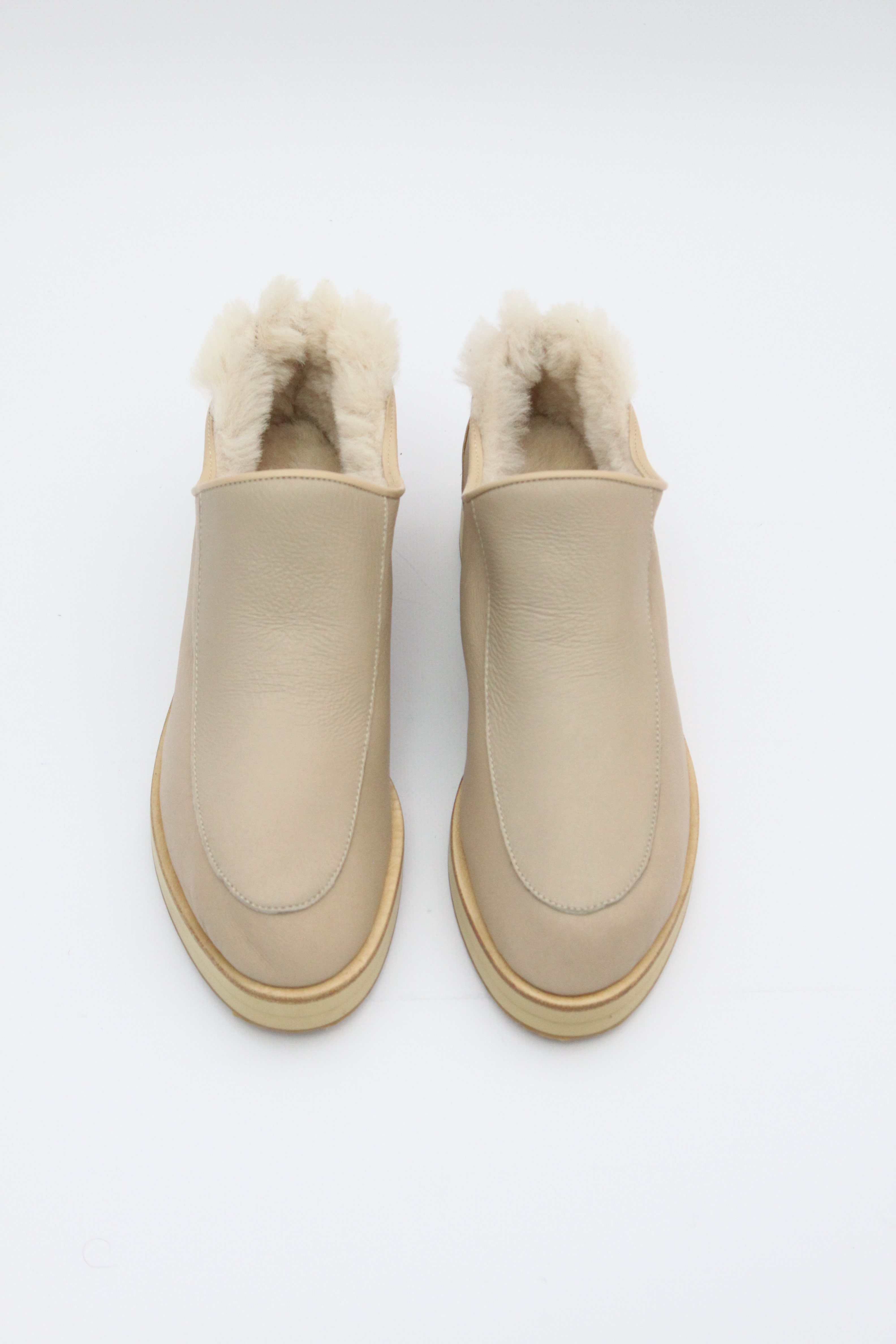 Ботинки из дубленки цвета каппучино, фото 1